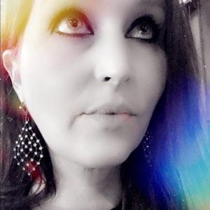 Meet your Posher, Joanna